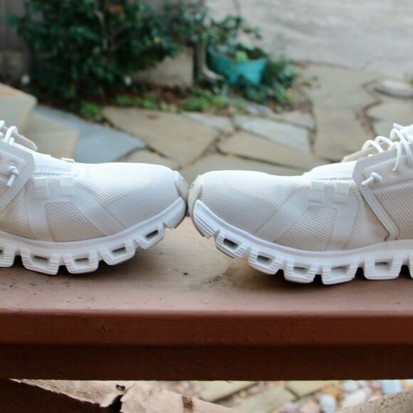 On Clouds Ladies sneakers size 7 - Picture 5 of 5